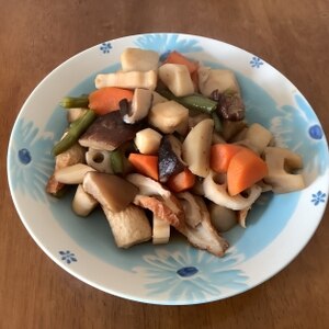 根菜とこんにゃくの煮物